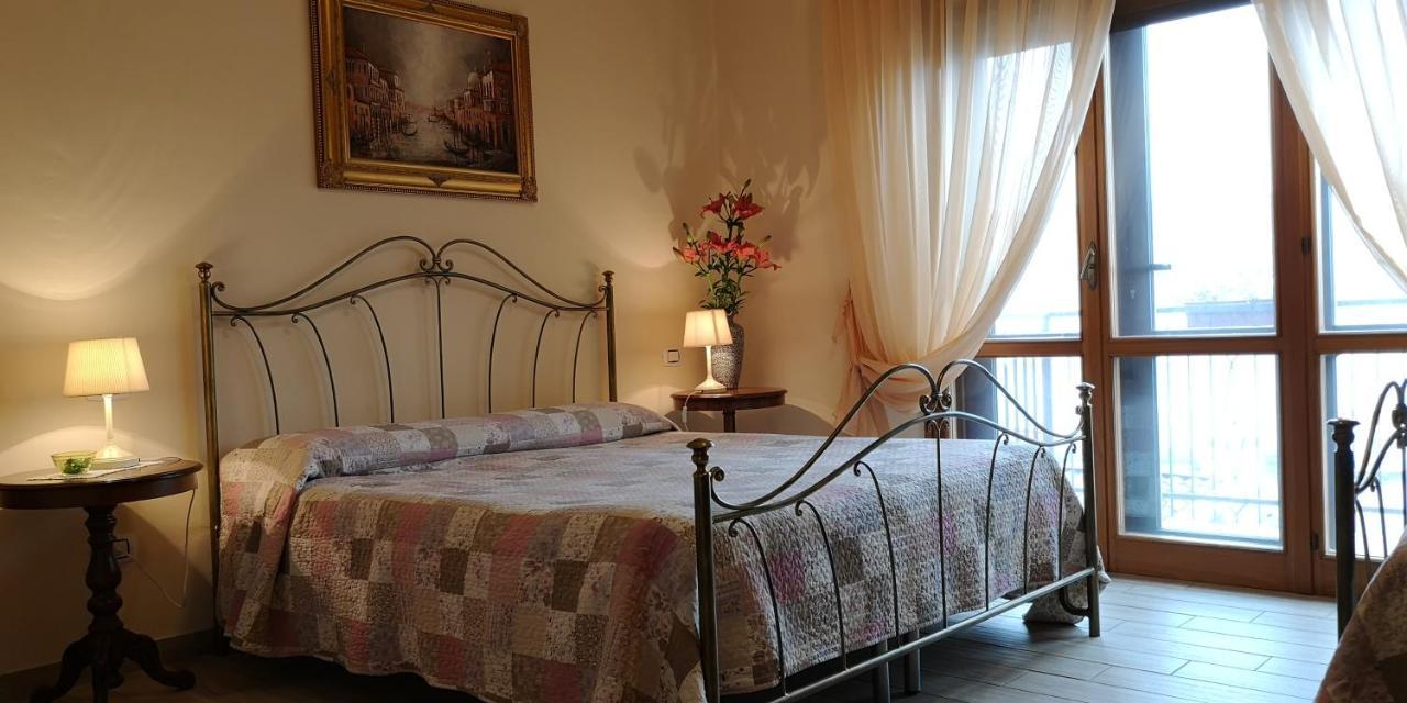 B&B Paola E Francesco San Martino Siccomario Eksteriør bilde