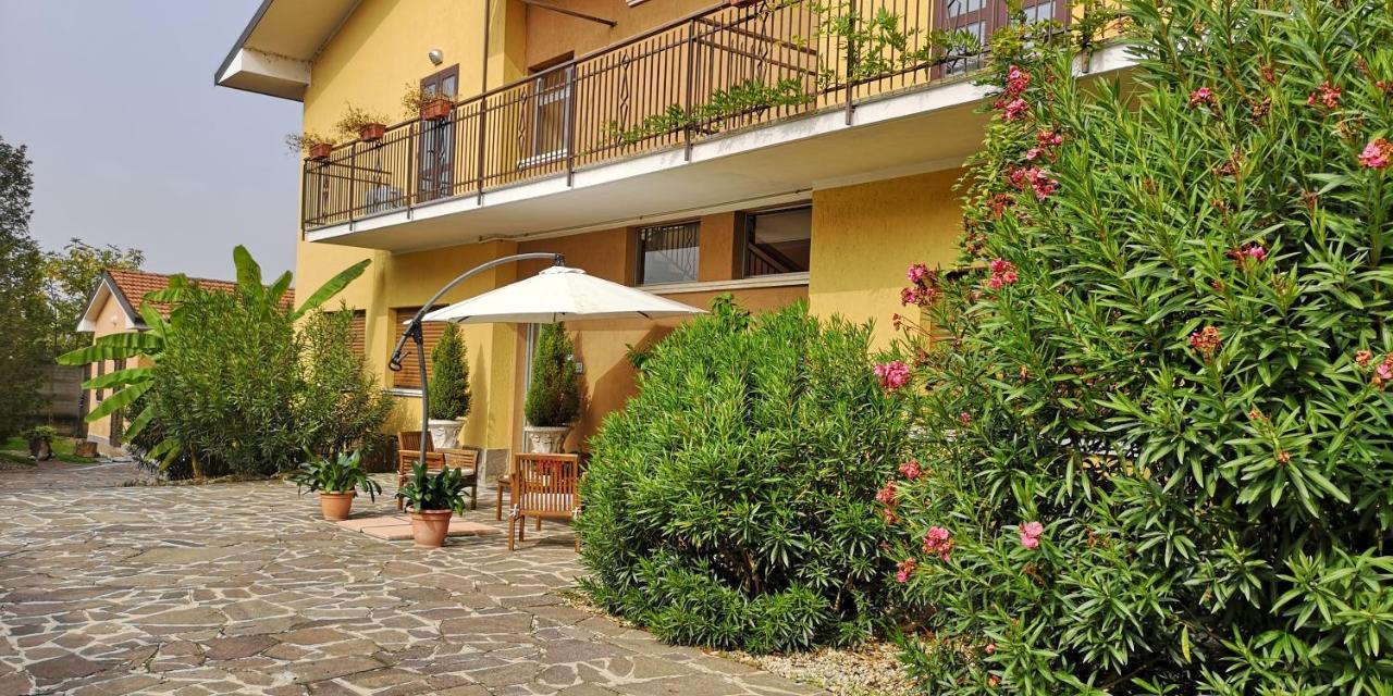 B&B Paola E Francesco San Martino Siccomario Eksteriør bilde